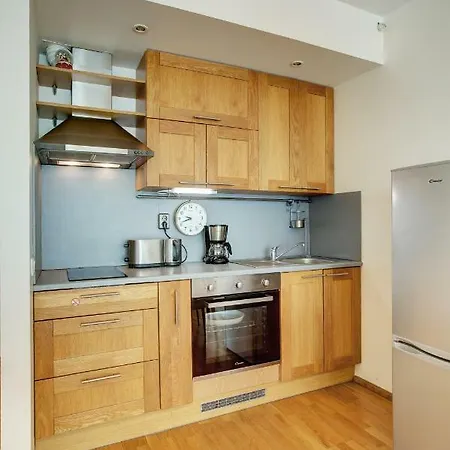 Solar - Liberty Square Apartment